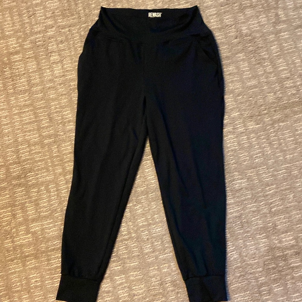 Rehash soft active joggers